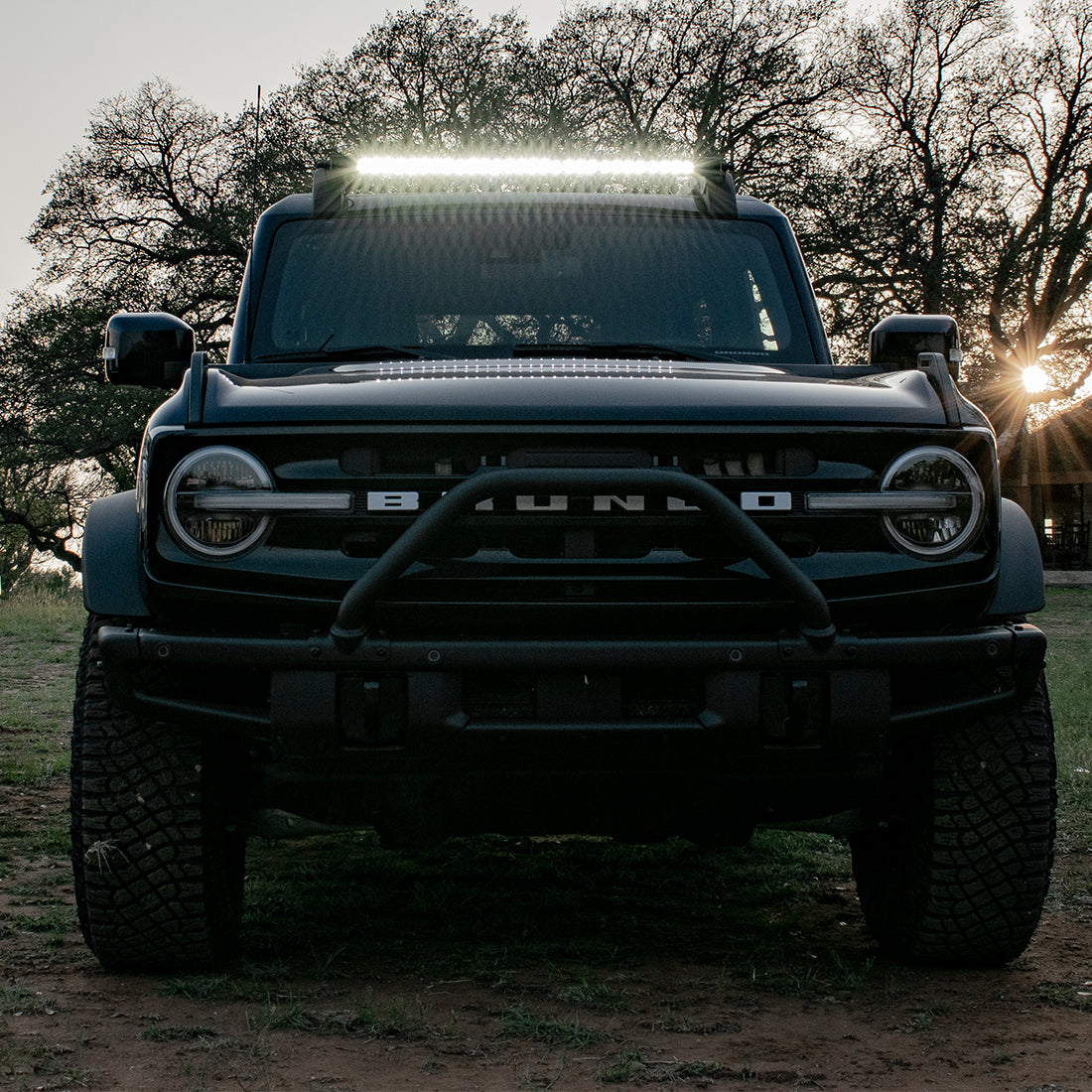 Rigid Industries RIGID 2021 BRONCO ROOF RACK LIGHT KIT WITH A SR SPOT FLOOD COMBO BAR INCLUDED 46726 | 46726