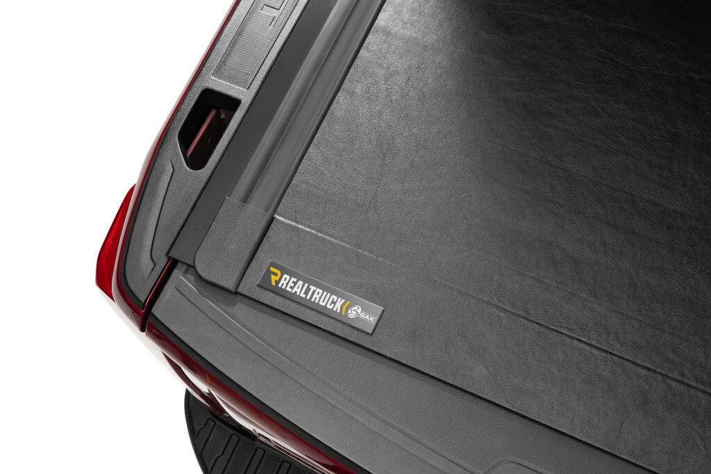 BAK Revolver X2 20-26 Silv/Sierra 2500HD/3500HD 8'2" | 39134