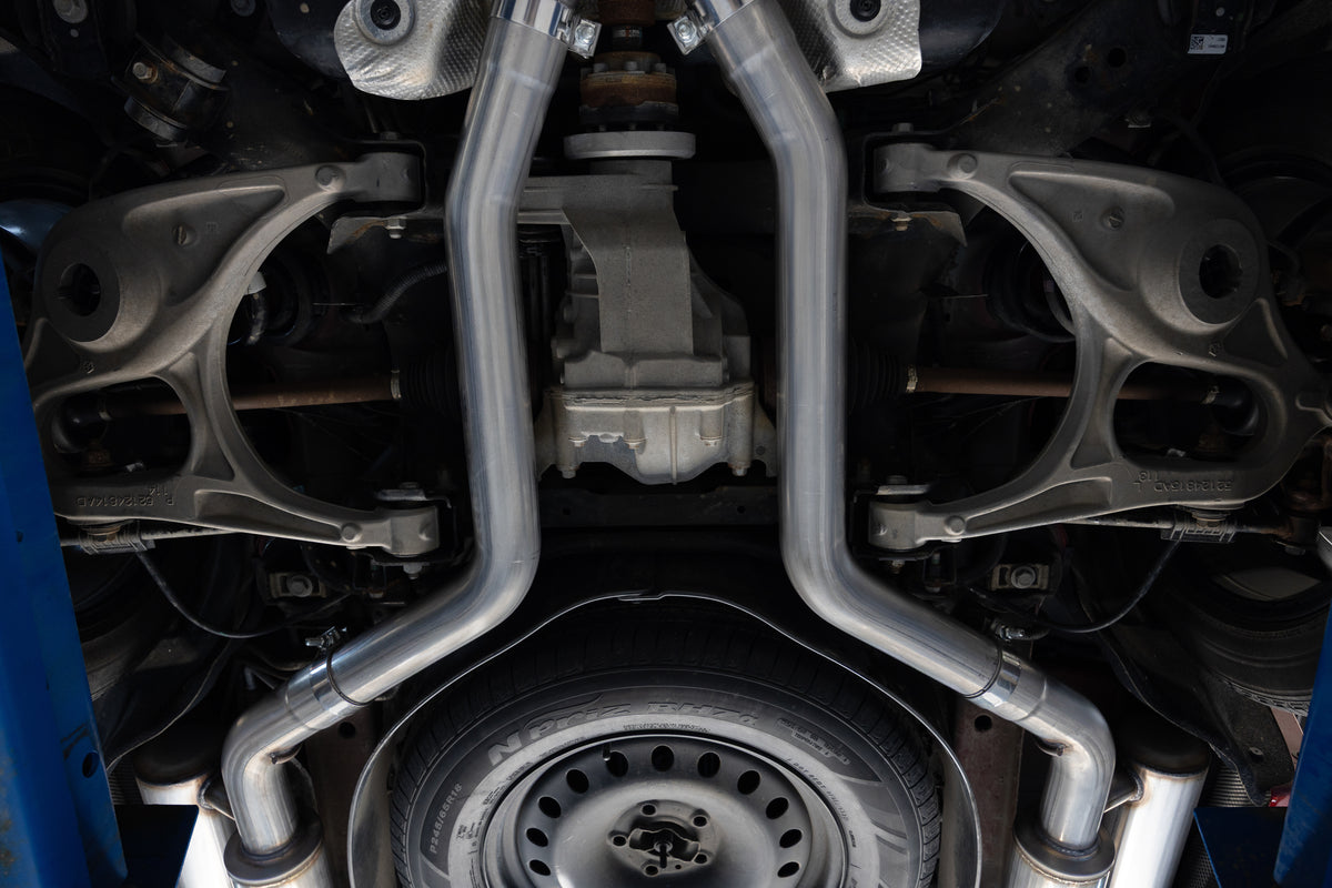 MBRP MBRP 2011 2026 Dodge Durango 5.7L T304 Stainless Steel 3 Cat-Back Dual Split Rear with Carbon Fiber Tips Street Profile S51073CF | S51073CF