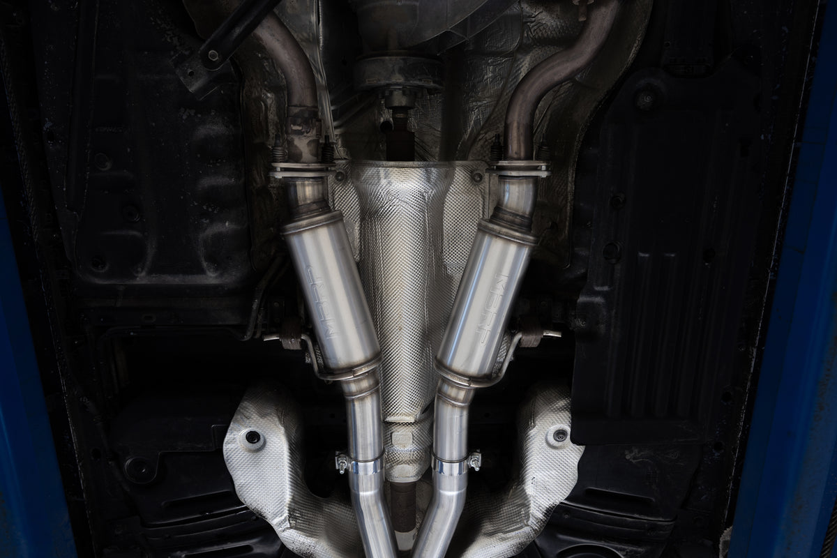 MBRP MBRP 2011 2026 Dodge Durango 3.6L T304 Stainless Steel 3 Cat-Back Dual Split Rear with Carbon Fiber Tips Street Profile S51093CF | S51093CF