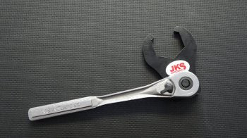 JKS1695