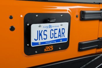 JKS8210