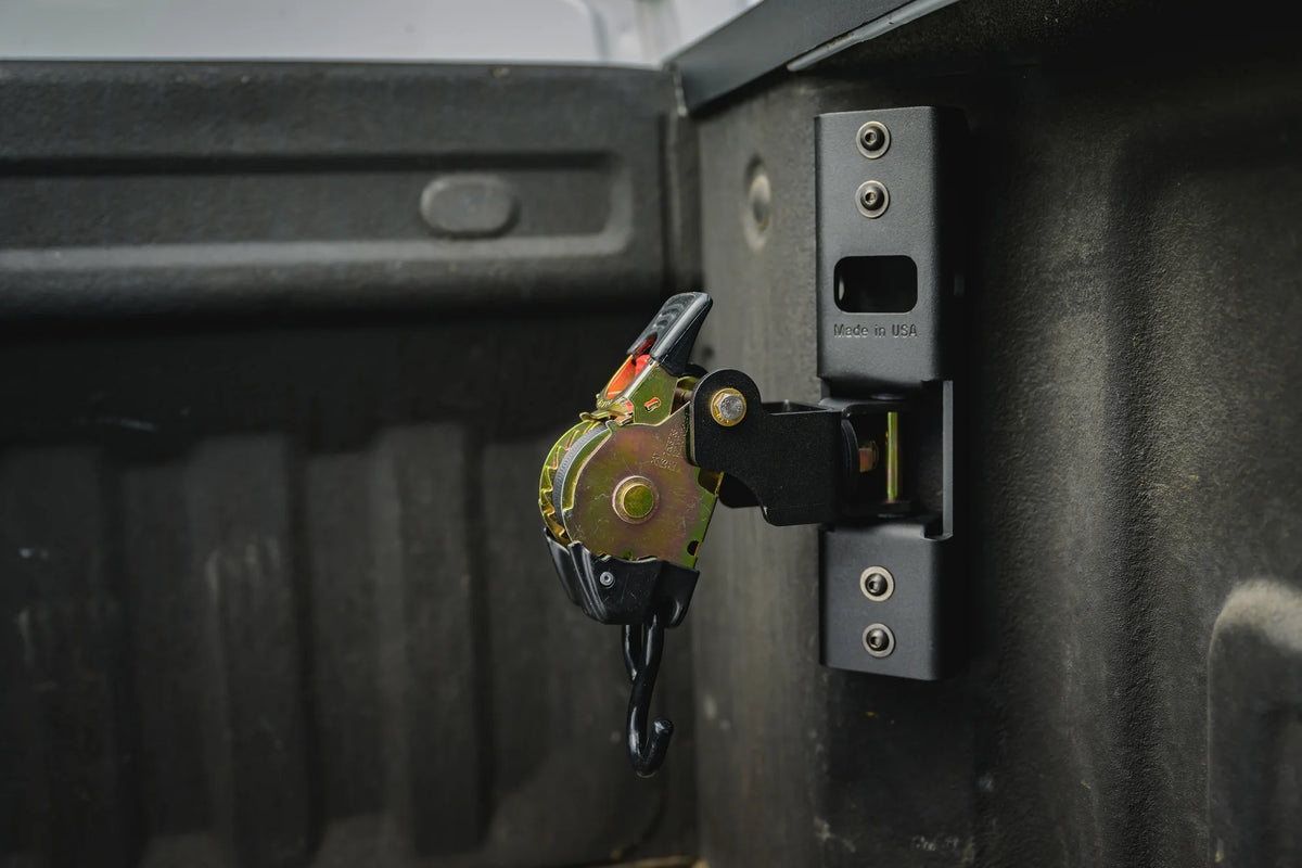 Juggernaut Designs Juggernaut Designs Ratchet Strap Chevy GMC JD-URS-CH-1 | JD-URS-CH-1