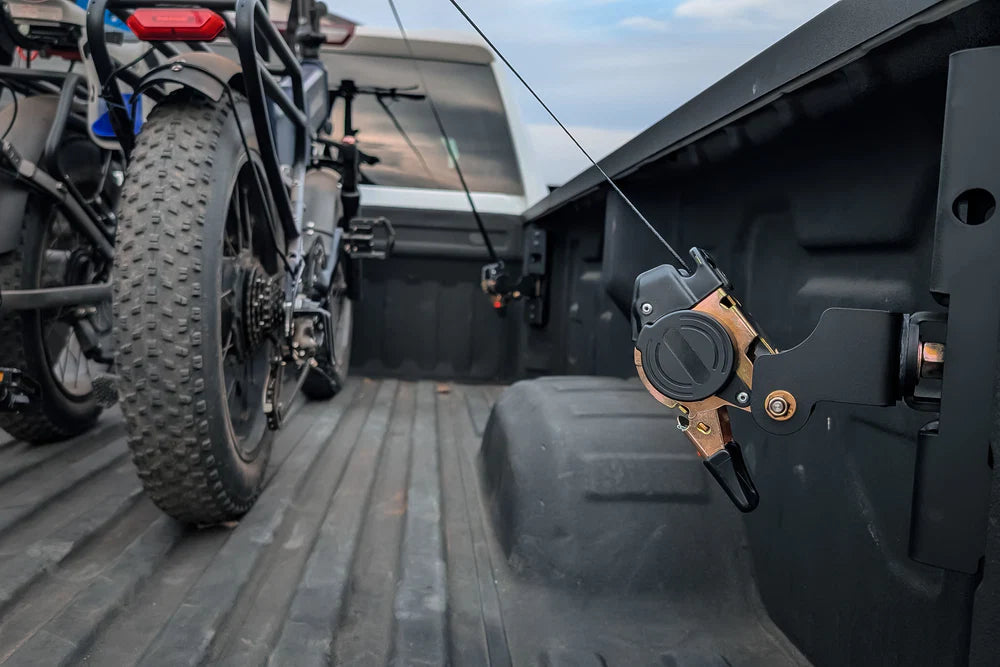 Juggernaut Designs Juggernaut Designs Ratchet Strap Chevy GMC JD-URS-CH-1 | JD-URS-CH-1